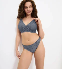 Triumph AMOURETTE CHARM