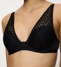 Triumph AURA SPOTLIGHT