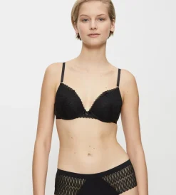 Triumph AURA SPOTLIGHT