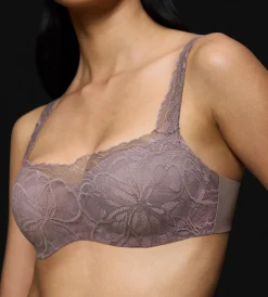 Triumph BODY MAKE-UP ILLUSION LACE