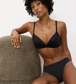 Triumph BODY MAKE-UP SOFT TOUCH