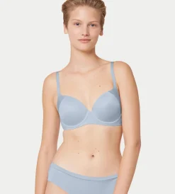 Triumph BODY MAKE-UP SOFT TOUCH