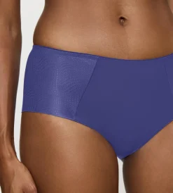 Triumph ESSENTIAL MINIMIZER T