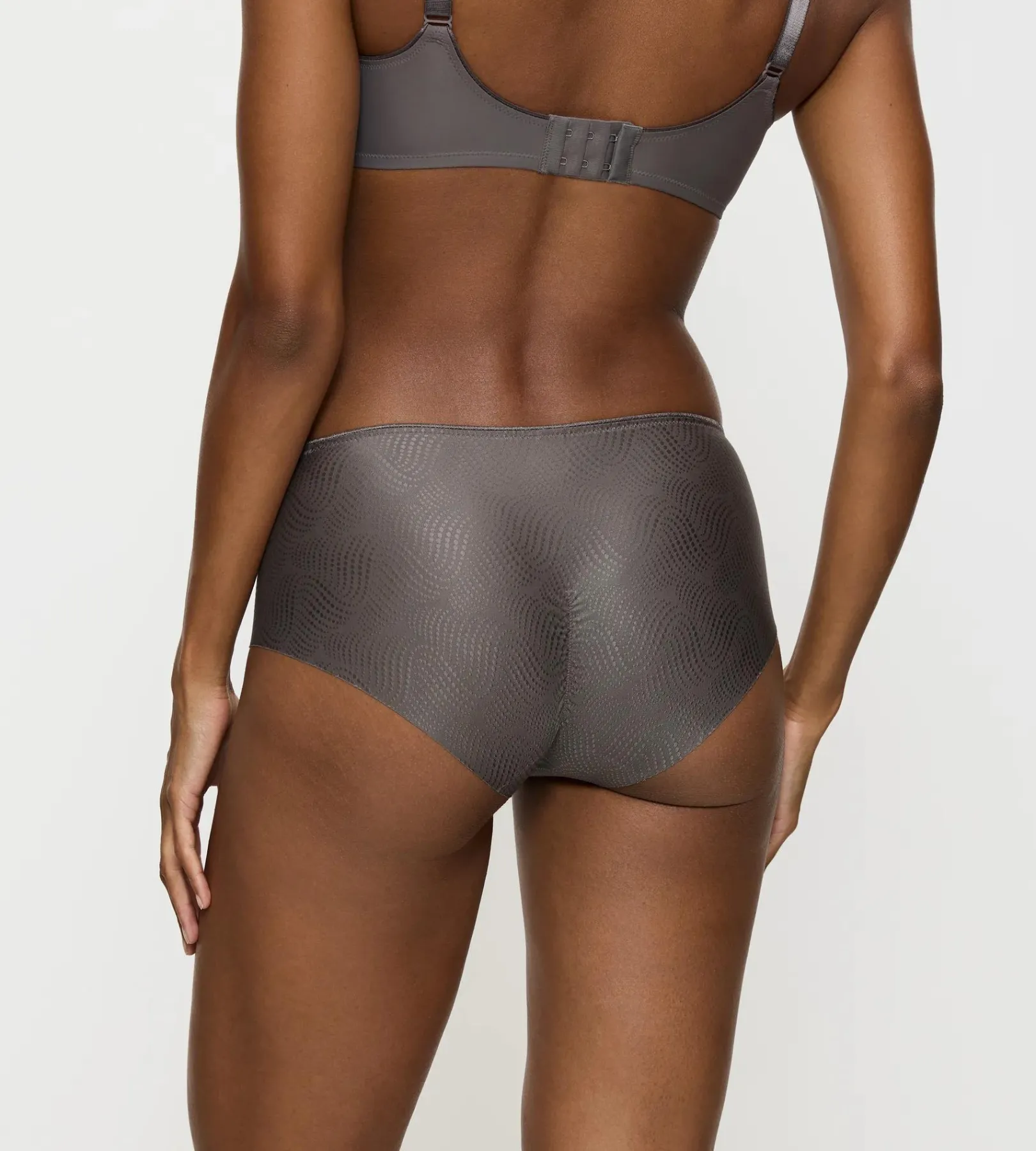 Triumph ESSENTIAL MINIMIZER T