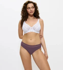 Triumph FEEL OF MODAL