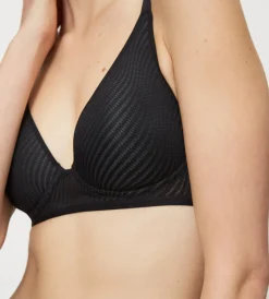 Triumph HARMONY SPOTLIGHT