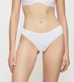 Triumph LOVELY MICRO