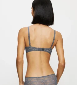 Triumph SENSUAL SPOTLIGHT