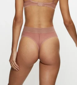 Triumph TEMPTING SHEER