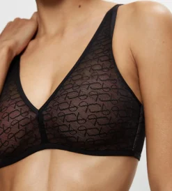 Triumph SIGNATURE SHEER