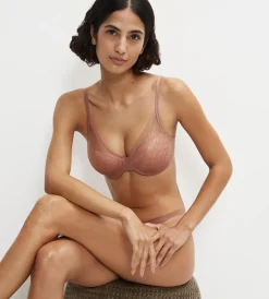 Triumph SIGNATURE SHEER