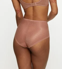 Triumph SIGNATURE SHEER