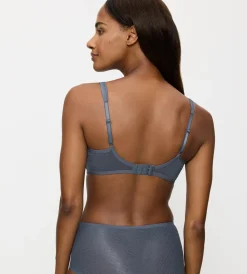 Triumph SIGNATURE SHEER