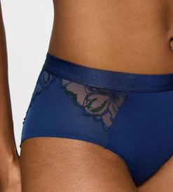 Triumph WILD AZALEA FLORALE