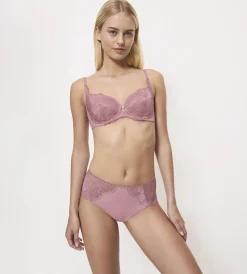 Triumph WILD PEONY FLORALE